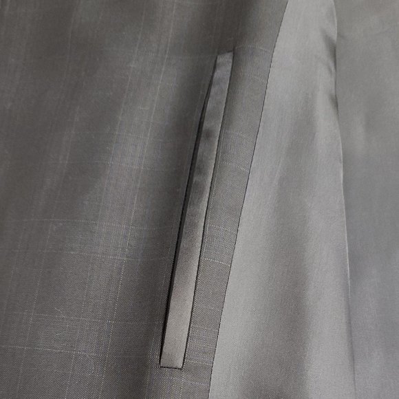 BALENCIAGA CHECK HIGH COLLAR JACKET (UNISEX) - Picture 7 of 14